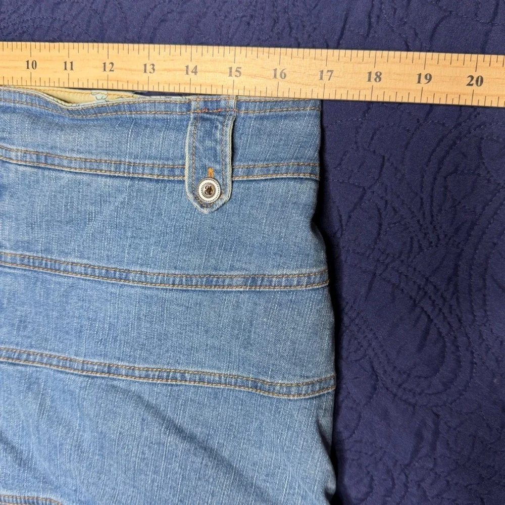 Oscar de la Renta Denim Tiered Ruffle Skirt Light Wash Blue Size 10 Boho Western